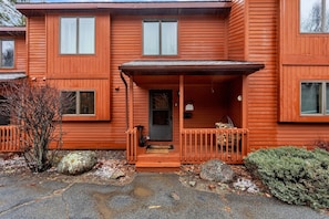 Townhome, 3 Bedrooms | Exterior detail