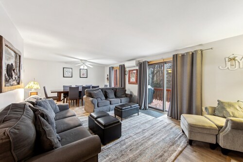 Tannery 64h - Family Retreat With Modern Comforts 3 Bedroom Townhouse by The Summit at Gore Mountain