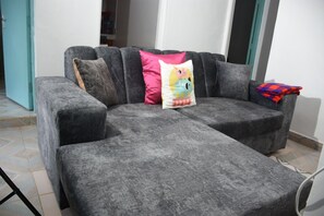 Interior - Welcoming bungalow with WiFi in Ongata Rongai (Ongata Rongai)