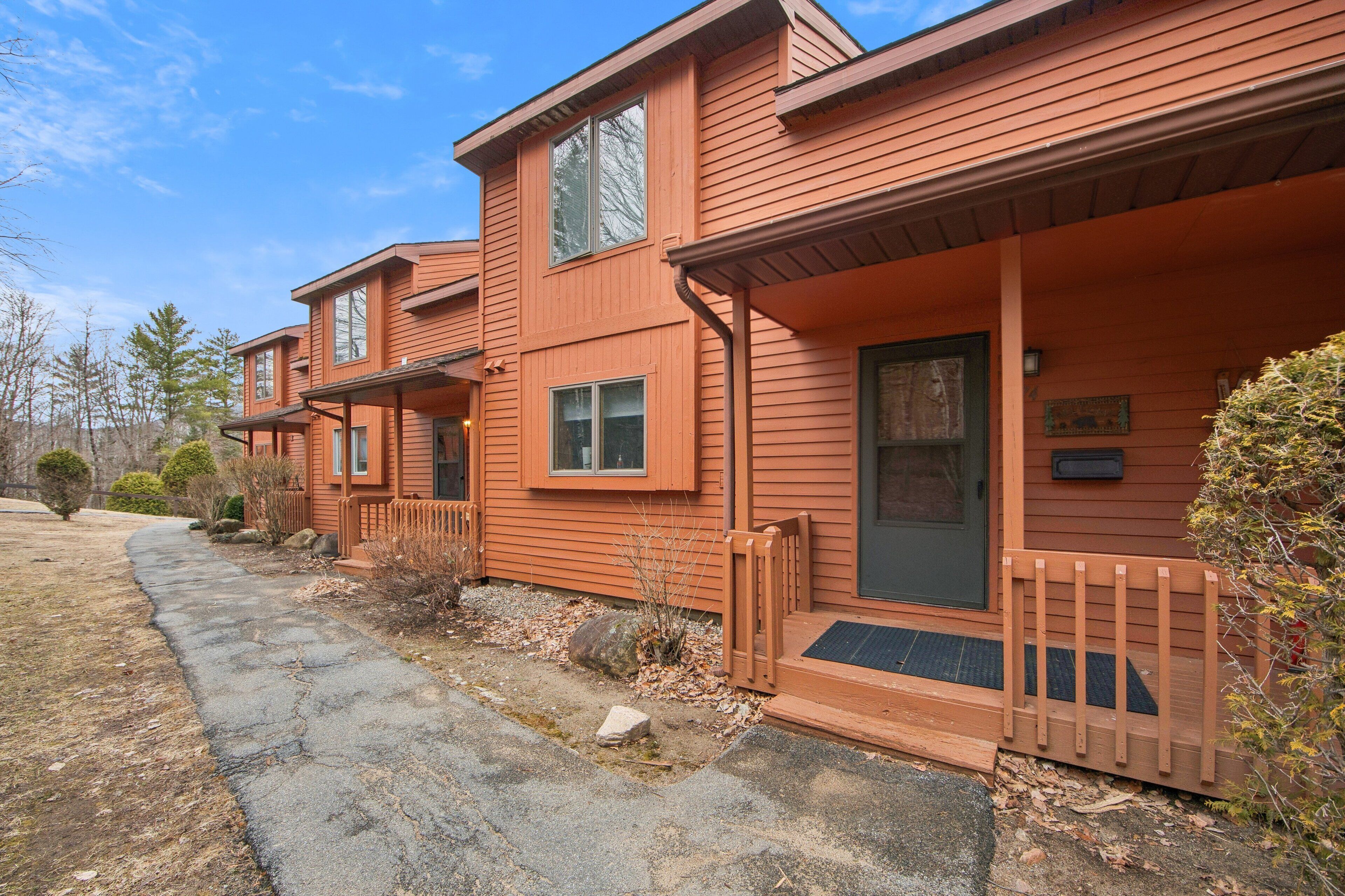 Townhome, 2 Bedrooms | Exterior detail