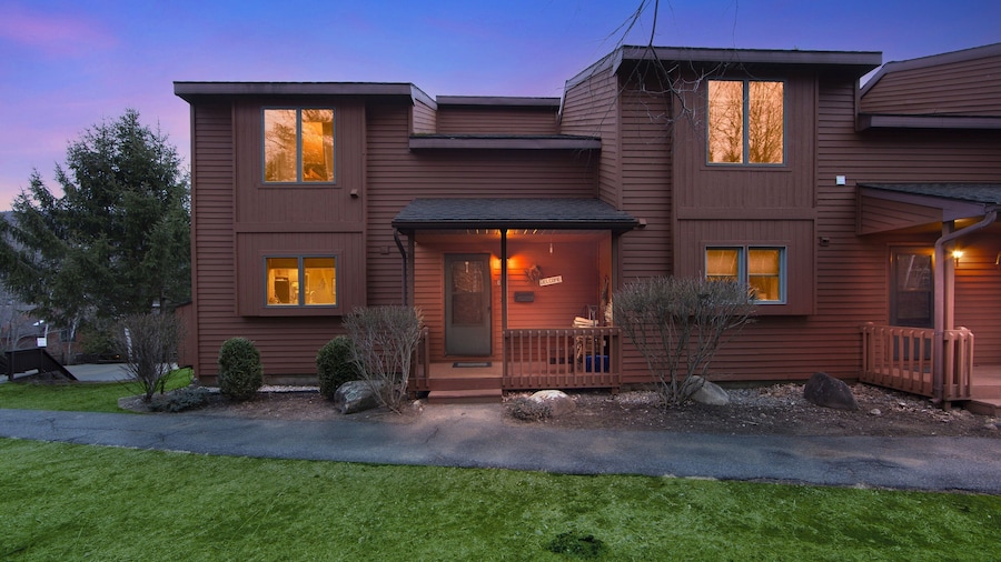 Otter Slide 78i - A Cozy Mountain Retreat 2 Bedroom Townhouse by The Summit at Gore Mountain