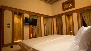 Comfort Double Room, Lake View