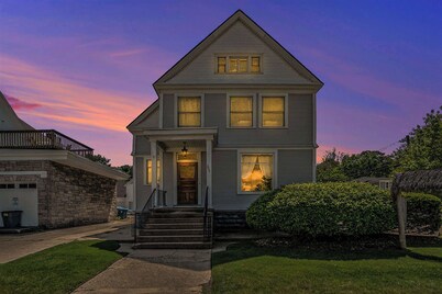 Franklin Manor at Grand Harbor 200-1