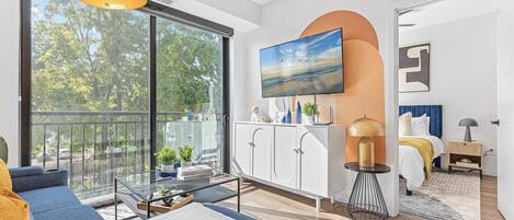 1 chambre, bureau, fer et planche Ă repasser, accĂšs Internet