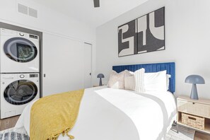 1 bedroom, desk, iron/ironing board, Internet