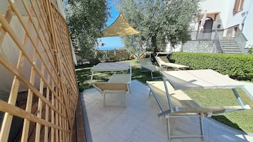 Comfort appartement, uitzicht op tuin | Terras