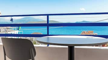 Standard Studio Suite, Balcony, Sea View | Balcony