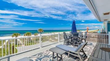 Townhouse, Beberapa Tempat Tidur (Beachside West Villa #2) | Tempat makan outdoor