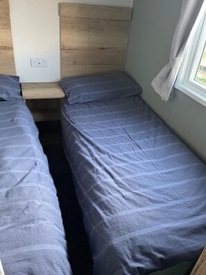 3 chambres, fer et planche à repasser, Wi-Fi gratuit, draps fournis