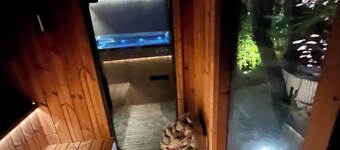 TauberChalet I Boutique holiday home with private sauna, whirlpool & detox vibe