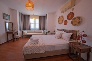 Grand kamer | Een bureau, geluiddichte muren, gratis wifi