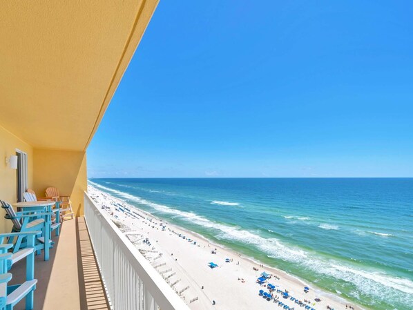 Appart'hôtel, plusieurs lits (Calypso 1-1709) | Enceinte de l’hébergement