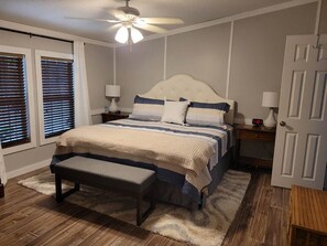 3 bedrooms, iron/ironing board, travel crib, free WiFi