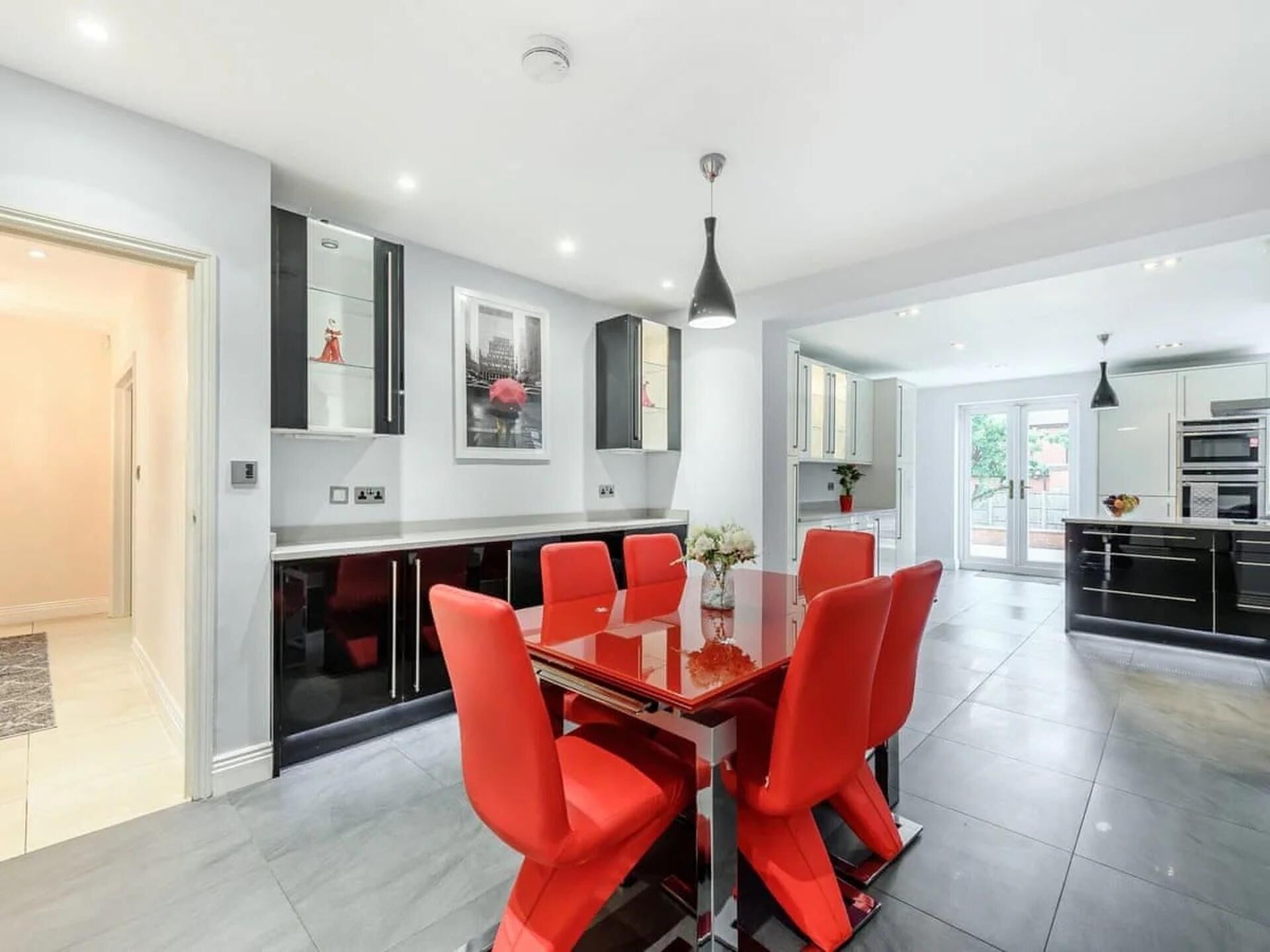 House | Tempat makan