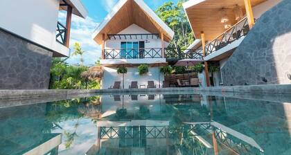 Kaloka Group-Friendly Beach Oasis, 12 Room Retreat