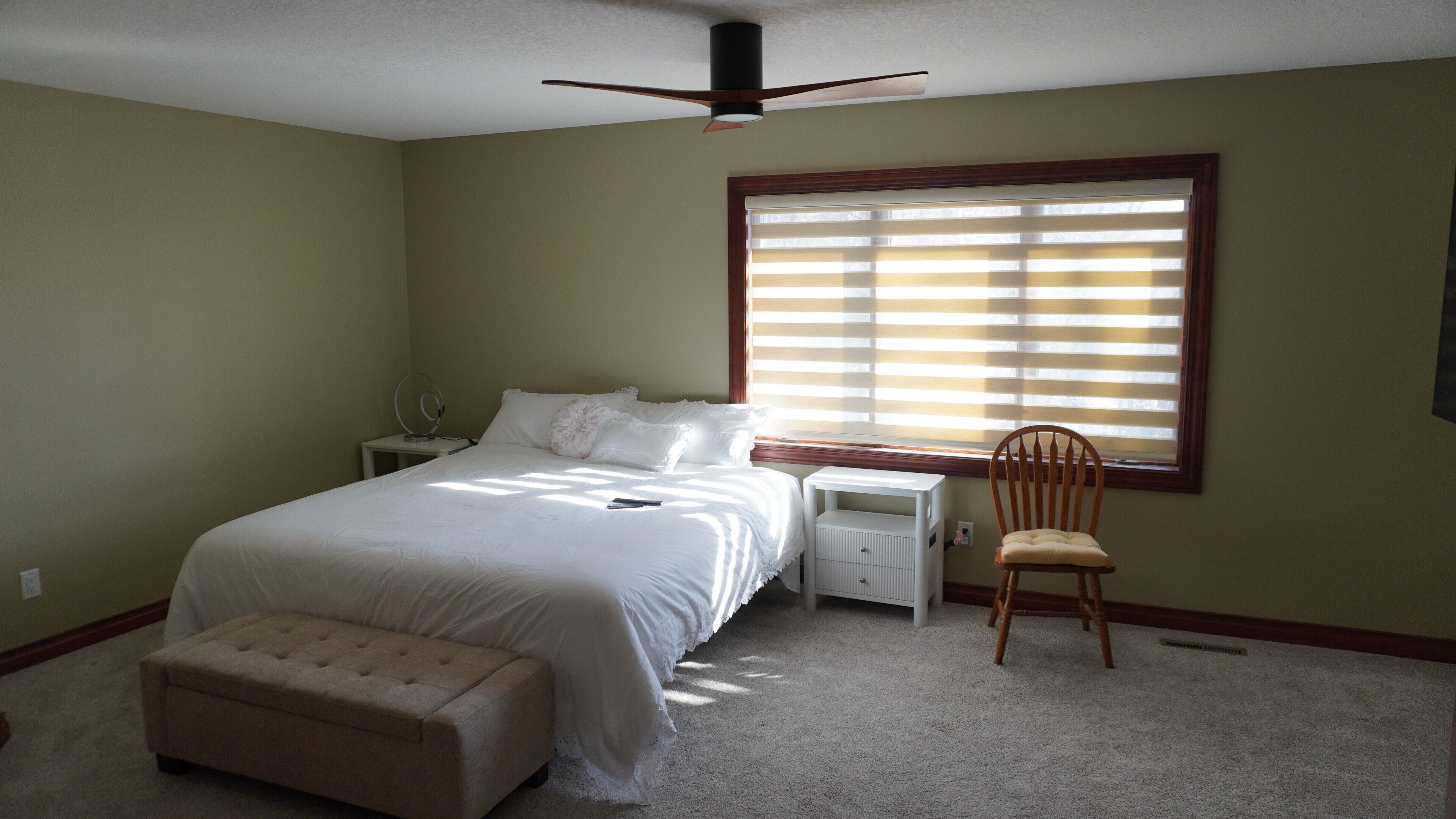 3 bedrooms, in-room safe, iron/ironing board, free WiFi