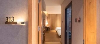 Hongdu Hotel