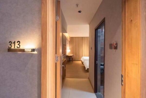 Room - Hongdu Hotel (Korla)