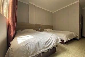 Room - Xinjiyuan Hostel (Shanghai)