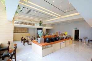 用餐