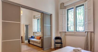 Gramsci Apartment by Mamo Florence