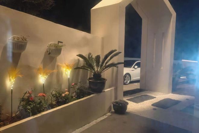 المنطقة المحيطة بالمنشأة