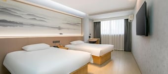 Yuelin Hotel