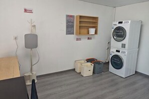 Laundry room - Yuelin Hotel (Fuzhou)