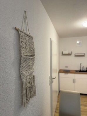 Interior - New build studio with terrace in Steinhude - central, quiet location - 5 min to the sea (Wunstorf)