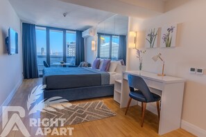 Luxury Triple Room