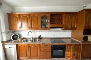 Private kitchen - El Mirador de la Abuela Tourist Housing (Ciudad Rodrigo)