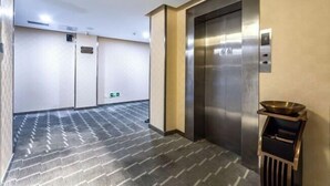 Unclassified image, 4 of 76, button - Zsmart Hotel (Beijing)