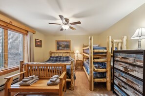 2 bedrooms, travel crib, WiFi, bed sheets