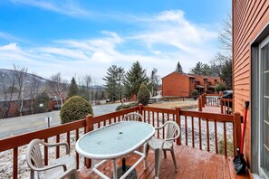 Outdoor dining - NEW! Santanoni 60H - Renovated Townhome with Privacy by The Summit at Gore Mountain (North Creek)