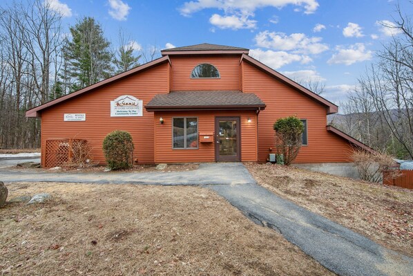 Exterior - NEW! Peaceful Valley 72I - A Cozy Mountain Retreat by The Summit at Gore Mountain (North Creek)