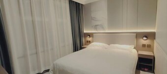 Homeinn Pebble Hotel (Zhengding Airport)