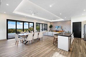 House, Balcony, Ocean View | Living area | TV