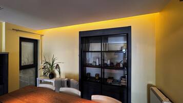 Deluxe House, Private Bathroom, Pool View (Cascais House – Pool) | Living area