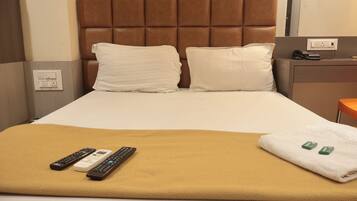 Premium bedding, bed sheets