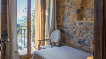 In-room safe, blackout drapes, soundproofing, iron/ironing board