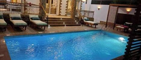 Piscine extérieure