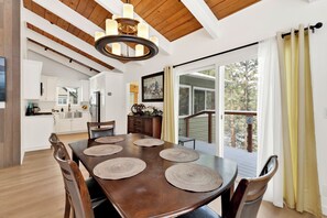 3 habitaciones, decoración personalizada y muebles diferentes 