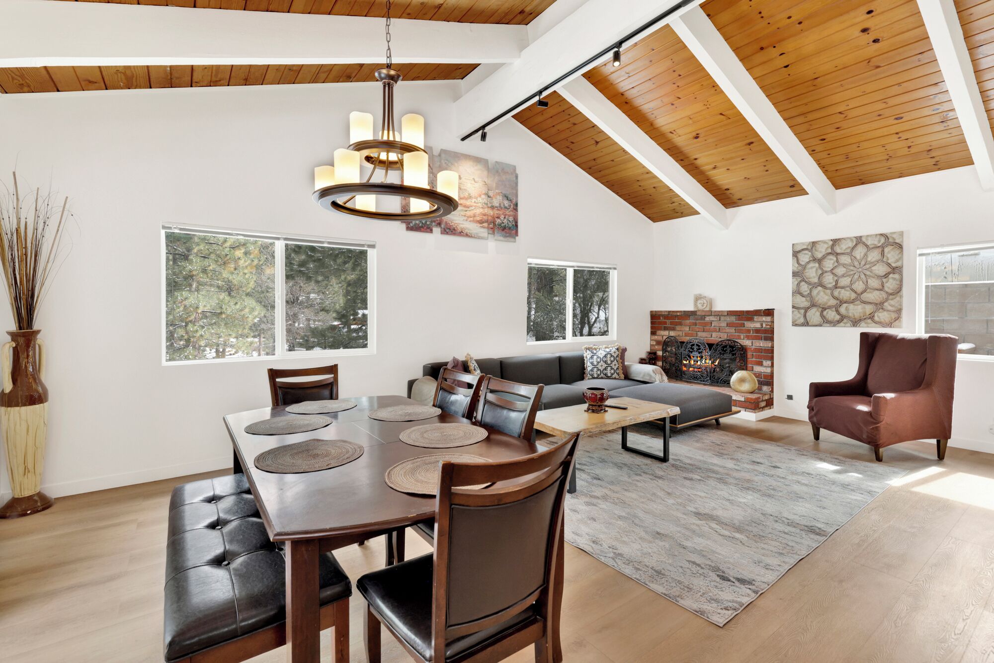 Cabin, Multiple Beds, Patio, Mountain View (2517) | 3 bedrooms, individually decorated, individually furnished, bed sheets
