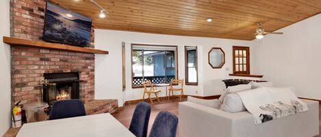 Cabin, Multiple Beds, Patio, Mountain View (2486) | Interior