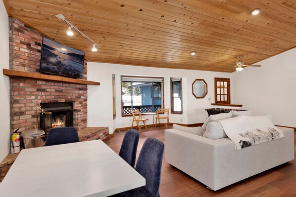 Cabin, Multiple Beds, Patio, Mountain View (2486) | Interior