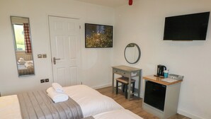 Interior - Oak (Cowbridge)