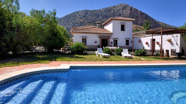 Pool - Authentic cortijo with private pool (Loja)