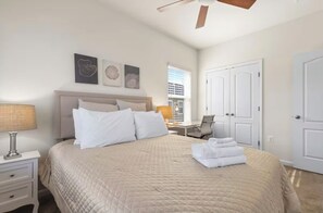 4 chambres, fer et planche Ă repasser, Wi-Fi, draps fournis