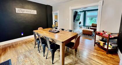 The White House - Close to campus + downtown - lots of room for everyone