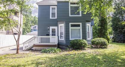 The White House - Close to campus + downtown - lots of room for everyone